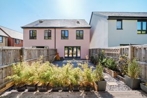 Photo 19- click for photo gallery